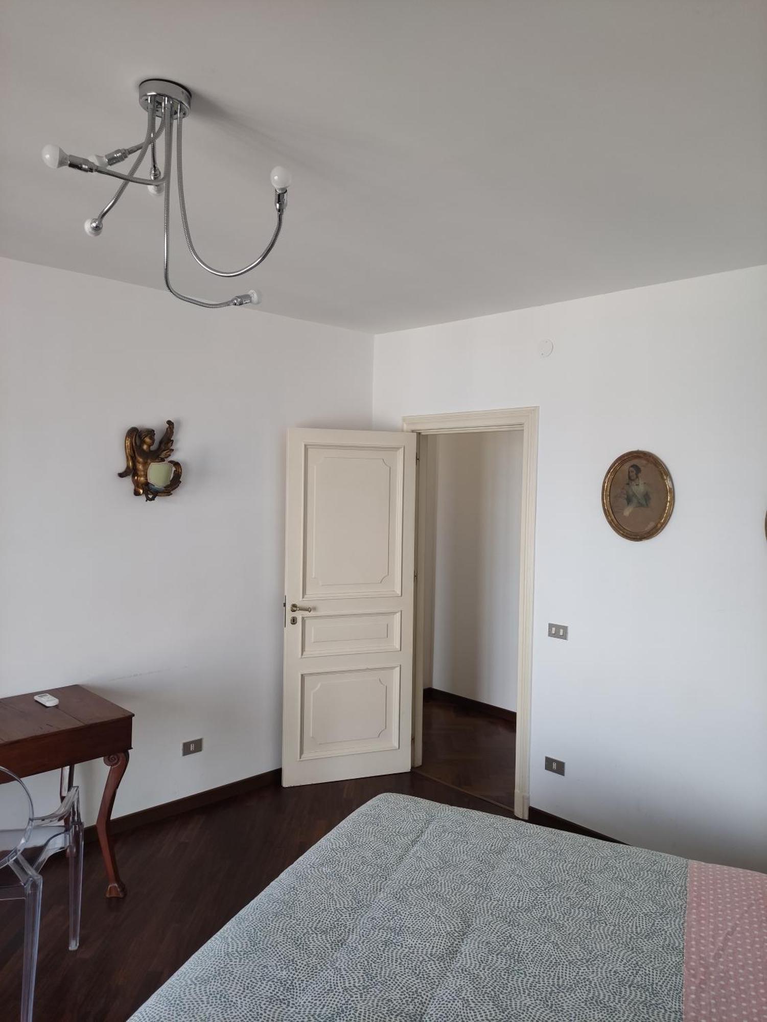 New Panoramic Apartment - Half Way Center-Vomero District Napoli Ngoại thất bức ảnh