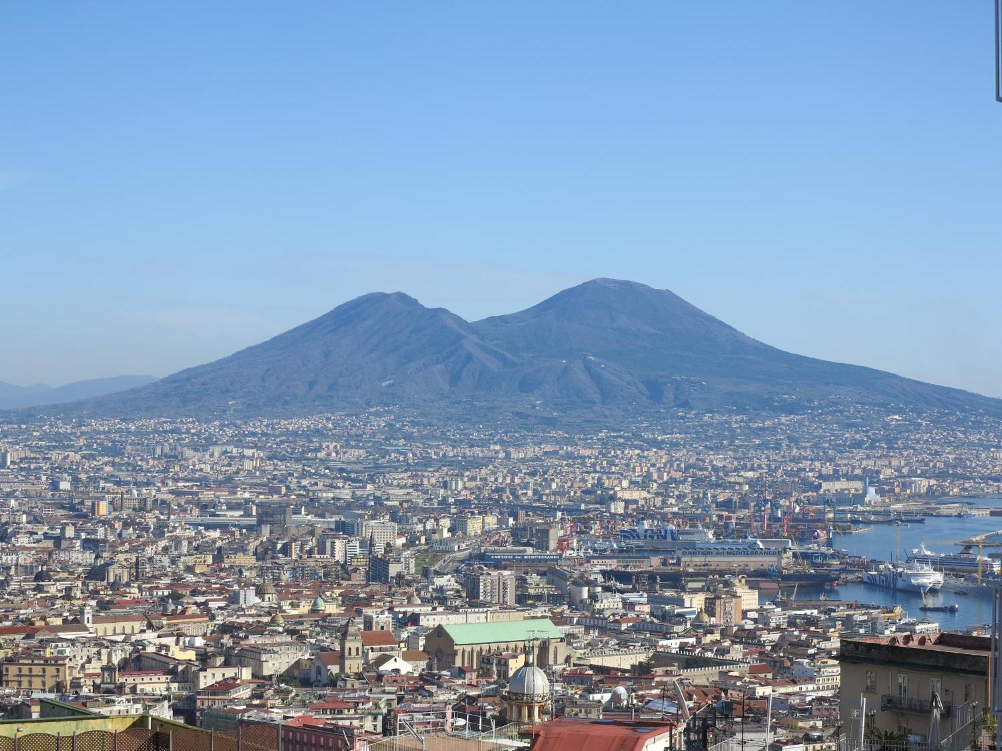 New Panoramic Apartment - Half Way Center-Vomero District Napoli Ngoại thất bức ảnh